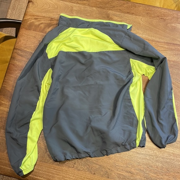 Nike Running Jacket - size Large - Picture 3 of 3